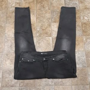 Levis 524 Too superlow Blackish Gray Skinny Jeans.